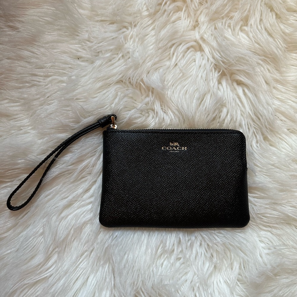 Coach Wristlet NWOT Black